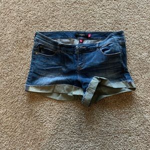 Torrid size 18 denim shorts